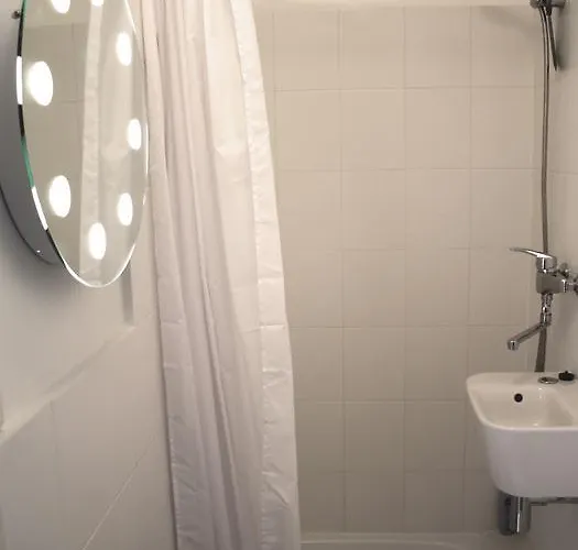 The Guest * Viljandi (Viljandimaa)